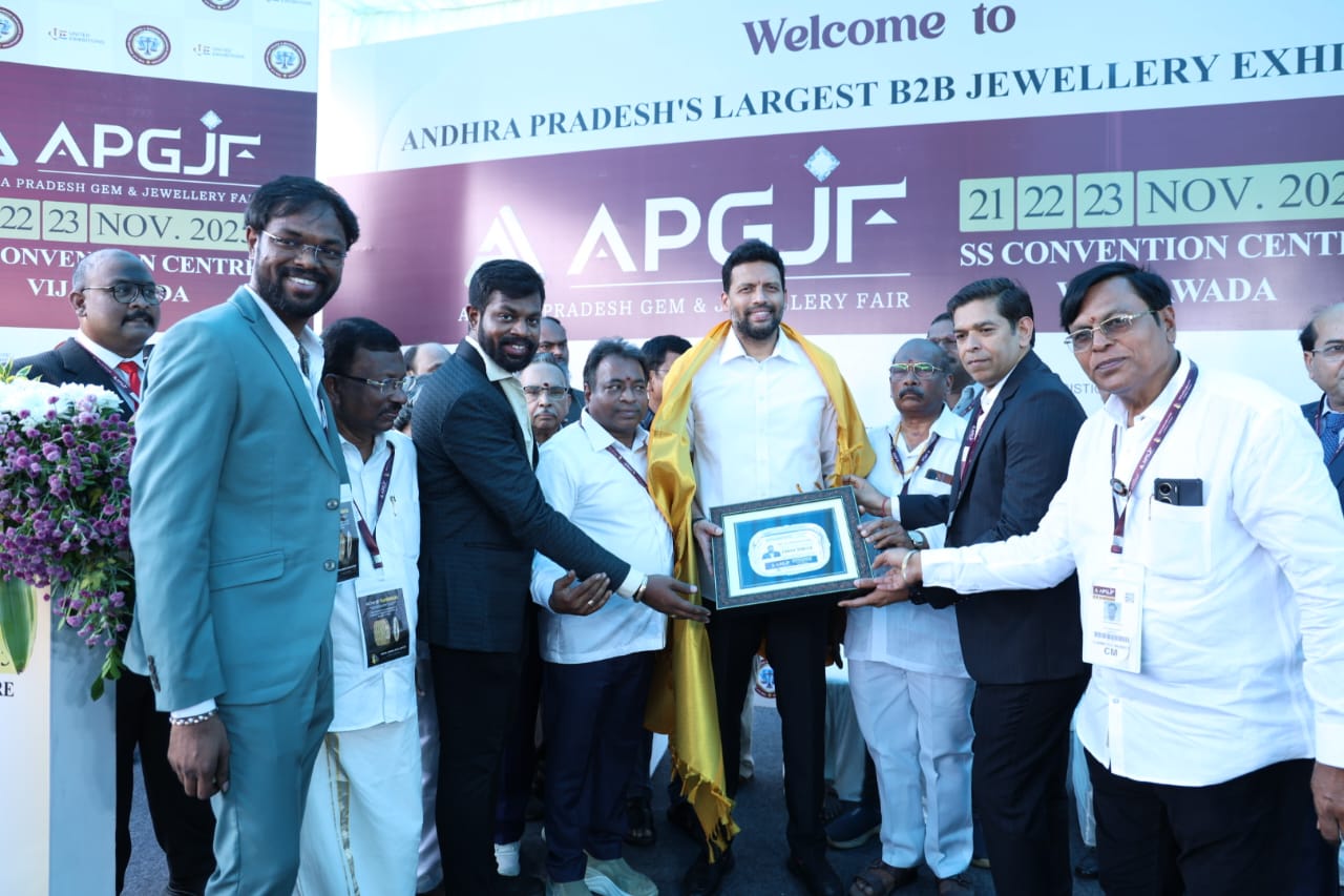 WhatsApp Image 2025-11-21 at 2.25.16 PM (1)