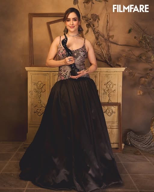 WhatsApp Image 2025-12-18 at 12.05.48 PM